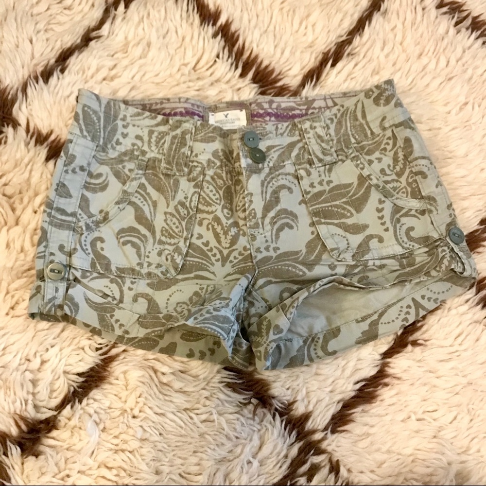 American Eagle shorts size 2/4